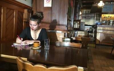Ecrire dans les bistrots